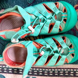 KEEN - Newport H2 sandal -size 3